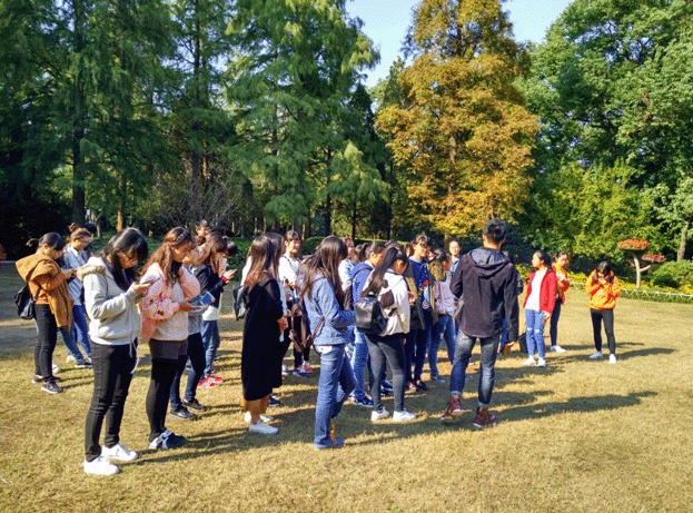 政治公司团学素质拓展暨“三走”活动成功举办.gif